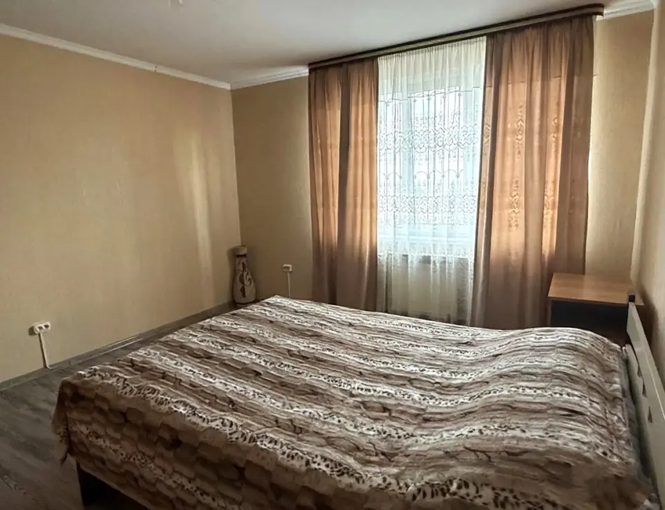 2-этажный дом, 342,5 м² на 8 сот. в Крымске