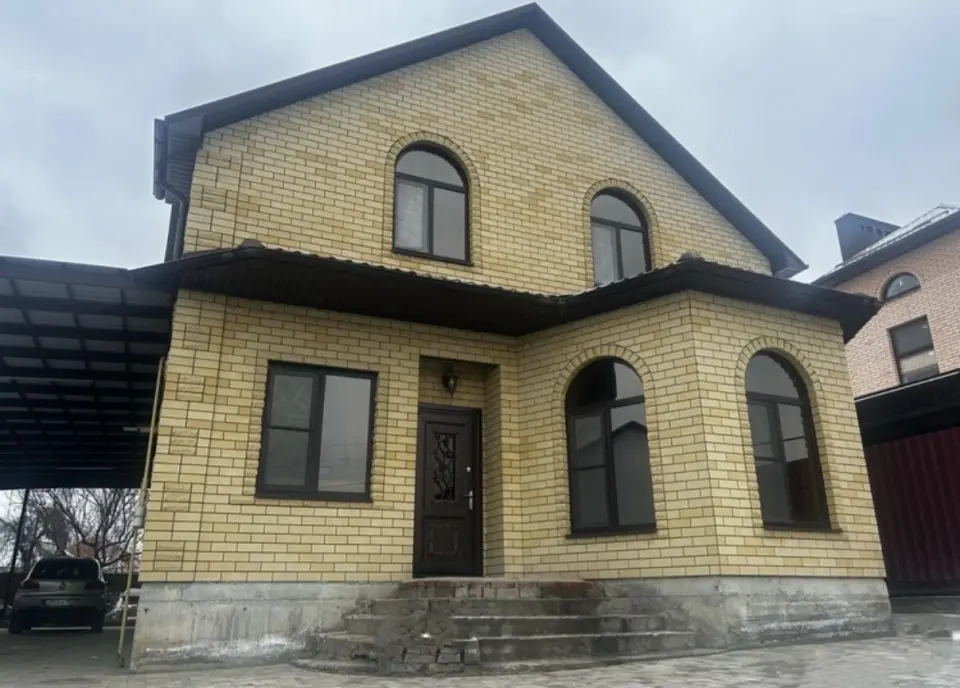 2-этажный дом, 187 м² на 4,8 сот. в Крымске