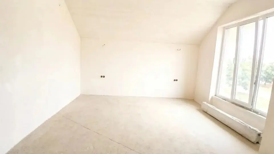 2-этажный дом, 164,7 м² на 6,8 сот. в Крымске