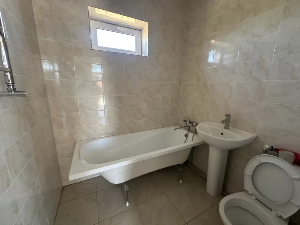 1-этажный таунхаус, 50 м² на 5 сот. в Киевском