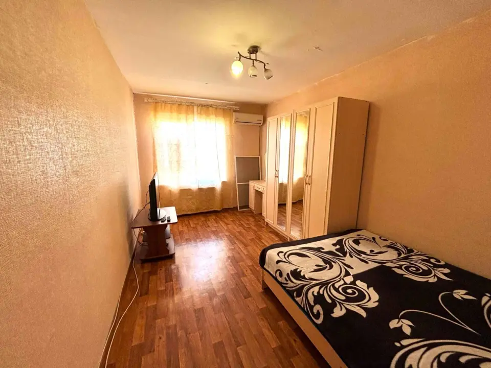 2-комн. квартира, 63,5 м² в Крымске