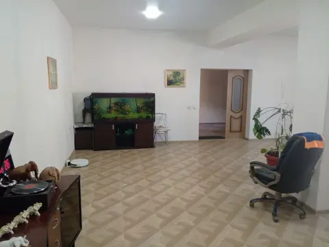 Дом, 110 м², 9 сот.