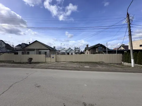 Гостиница, 600 м², 1/2 этаж