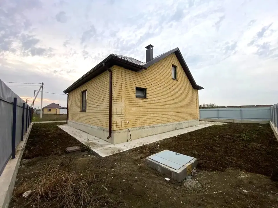 2-этажный дом, 150 м² на 6 сот. в Крымске