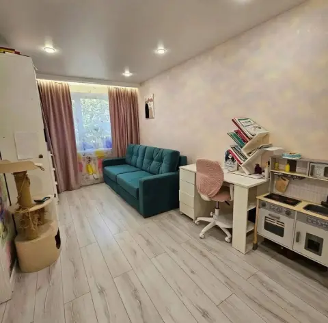 2-комн. квартира, 49 м², 1/2 этаж