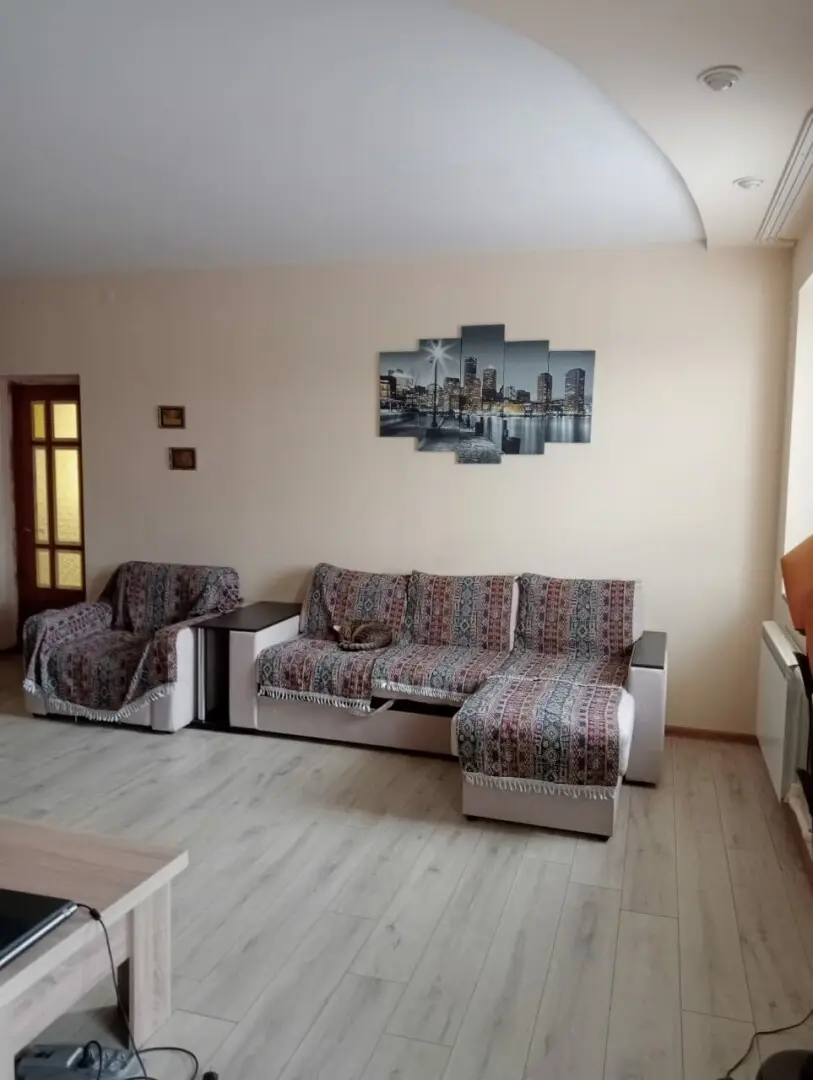 2-этажный дом, 123 м² на 10 сот. в Крымске