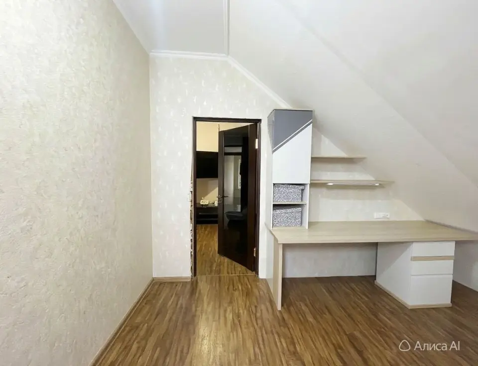 2-этажный дом, 230 м² на 5 сот. в Крымске