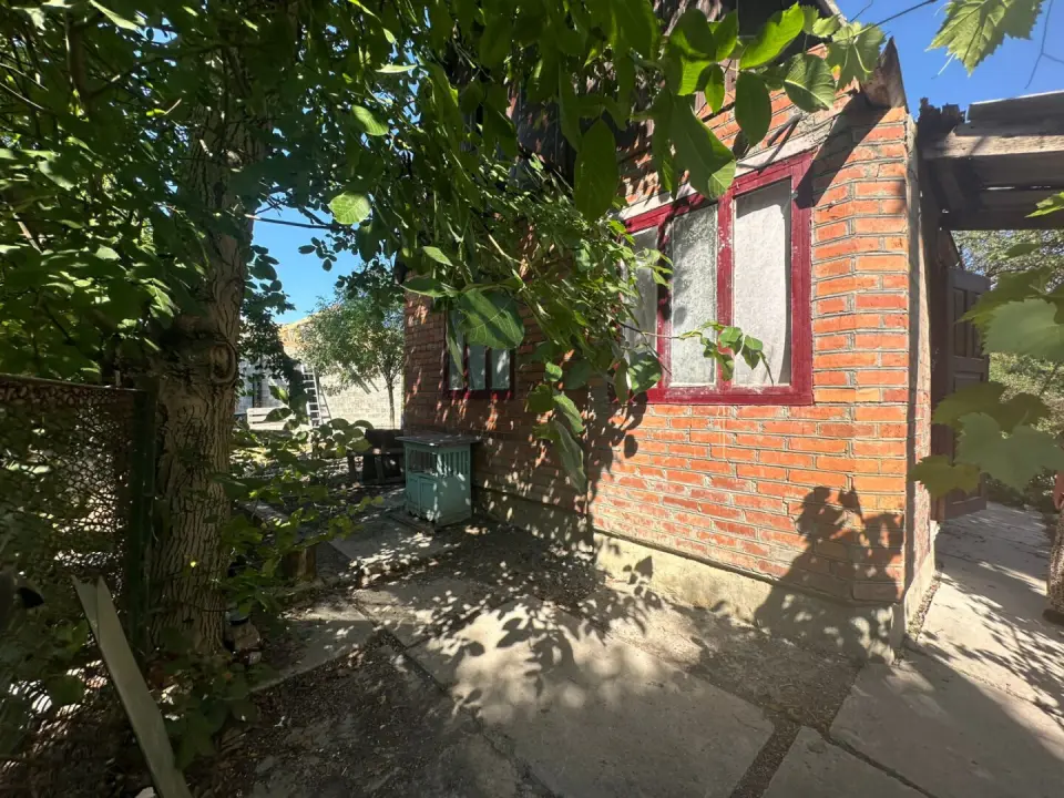 1-этажная дача, 30 м² на 5 сот. в Железнодорожник снте