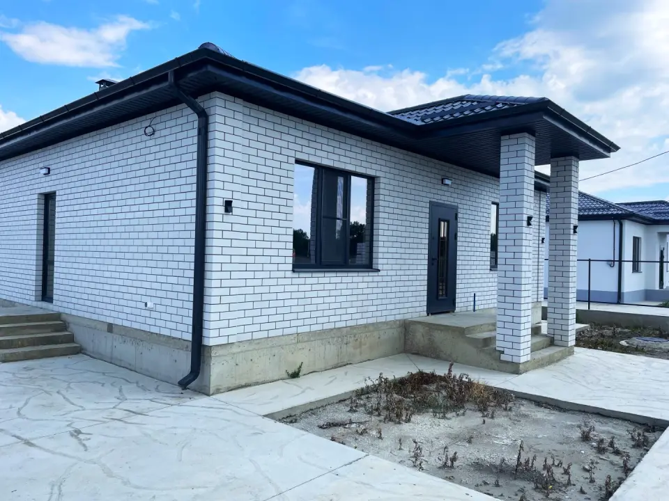 1-этажный дом, 110 м² на 4 сот. в Крымске