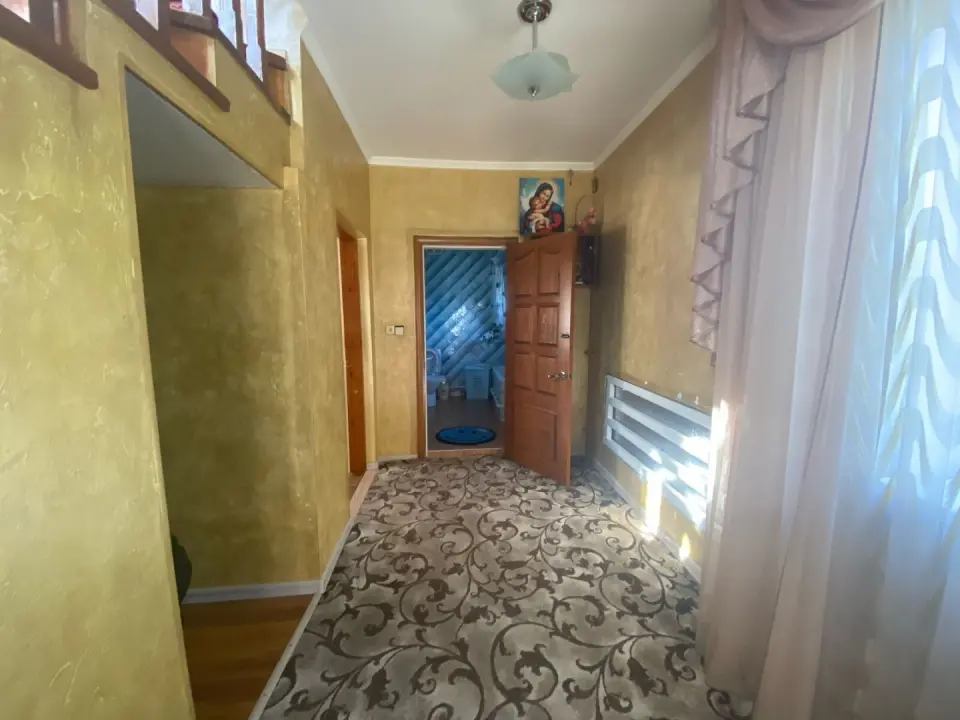 2-этажный дом, 155,2 м² на 6 сот. в Крымске