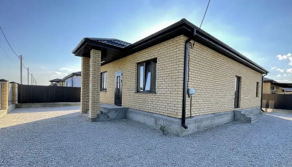 1-этажный дом, 98 м² на 4 сот. в Крымске