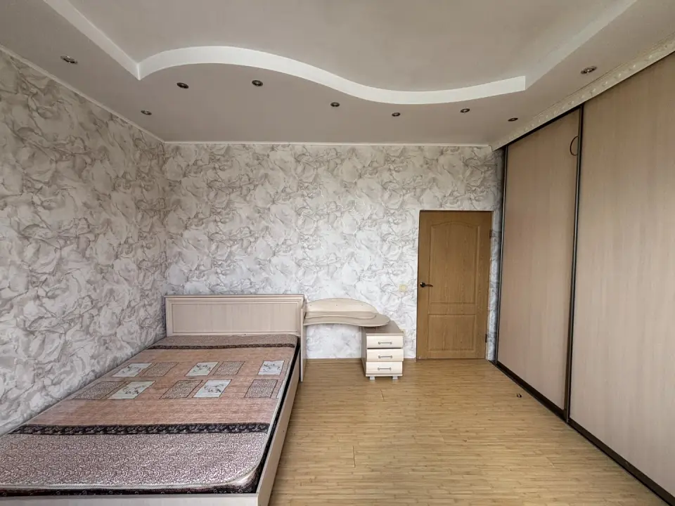 2-этажный дом, 240 м² на 6 сот. в Крымске