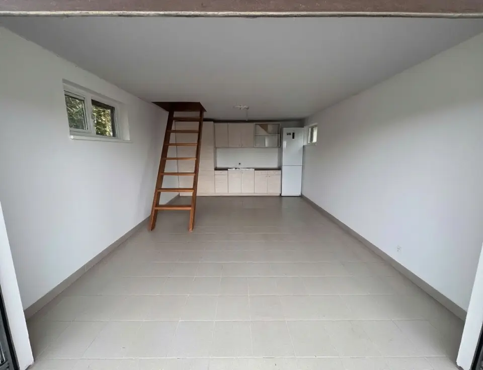 2-этажный дом, 184,9 м² на 6 сот. в Крымске