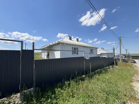 Таунхаус, 60 м², 1 сот.