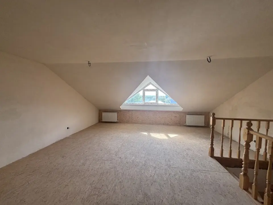 3-этажный таунхаус, 150 м² на 2 сот. в Крымске