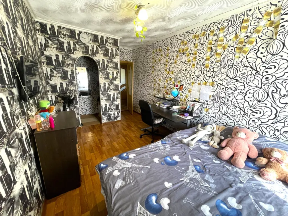 3-этажный дом, 196 м² на 7,6 сот. в Крымске