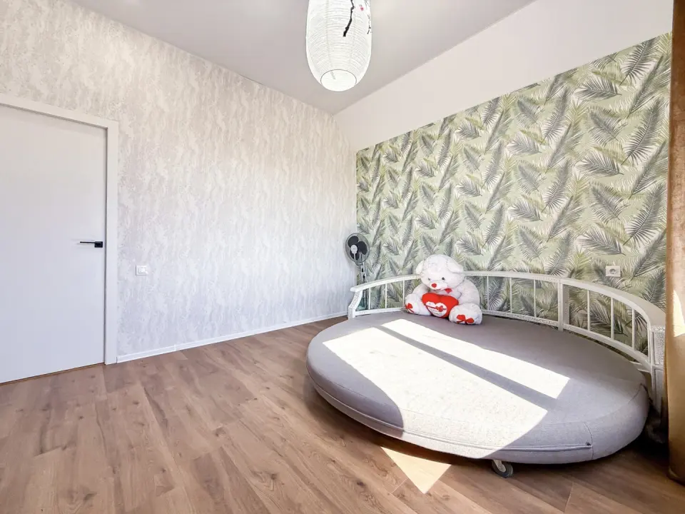2-этажный дом, 220 м² на 6 сот. в Крымске