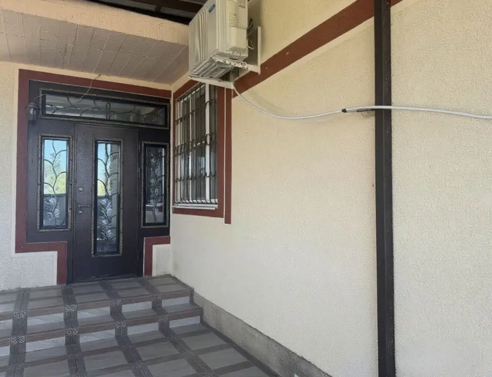 2-этажный дом, 168 м² на 5 сот. в Крымске