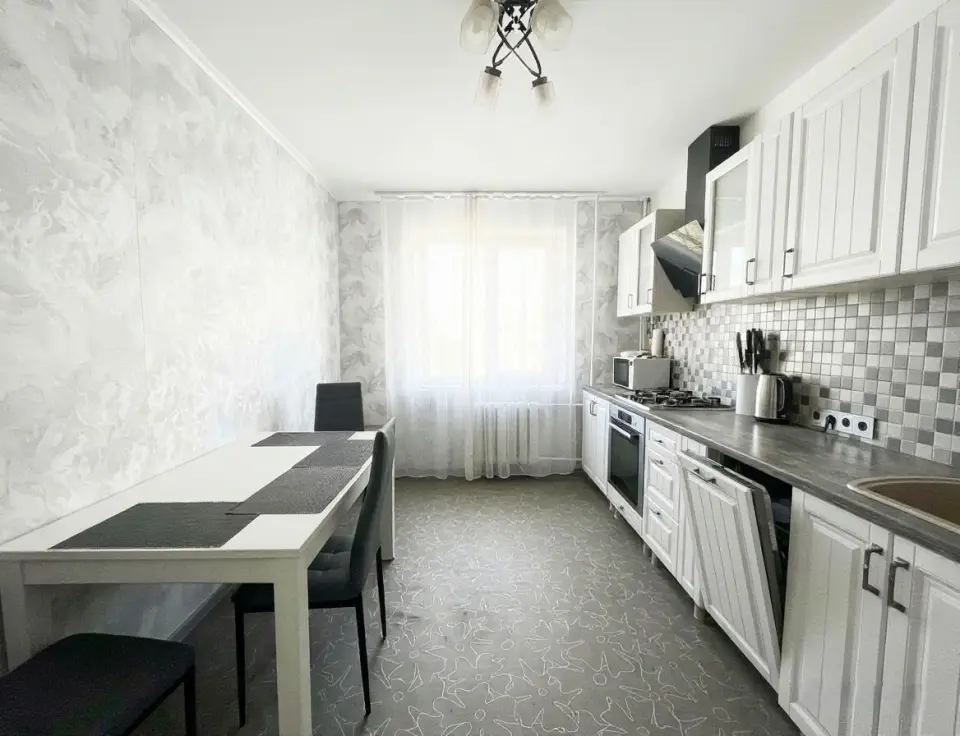 4-комн. квартира, 80,2 м² в Крымске