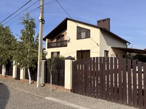 Дом, 184,9 м², 6 сот.