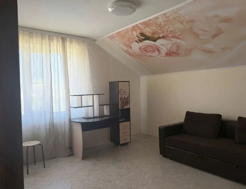 2-этажный дом, 168 м² на 5 сот. в Крымске