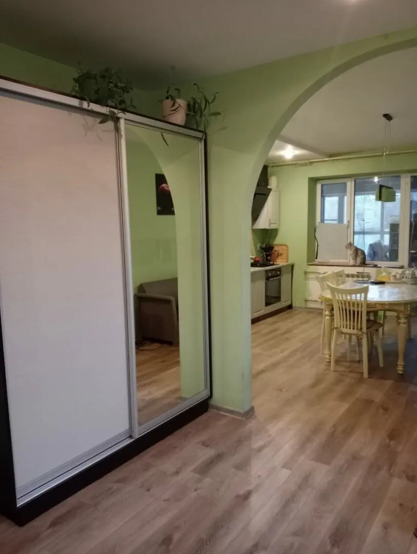 2-этажный дом, 123 м² на 10 сот. в Крымске