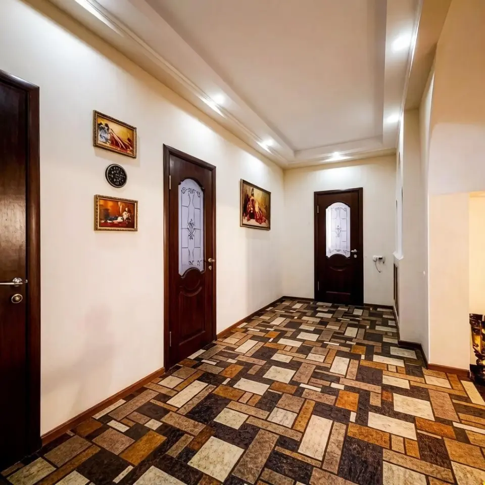 2-этажный дом, 251 м² на 5,1 сот. в Крымске