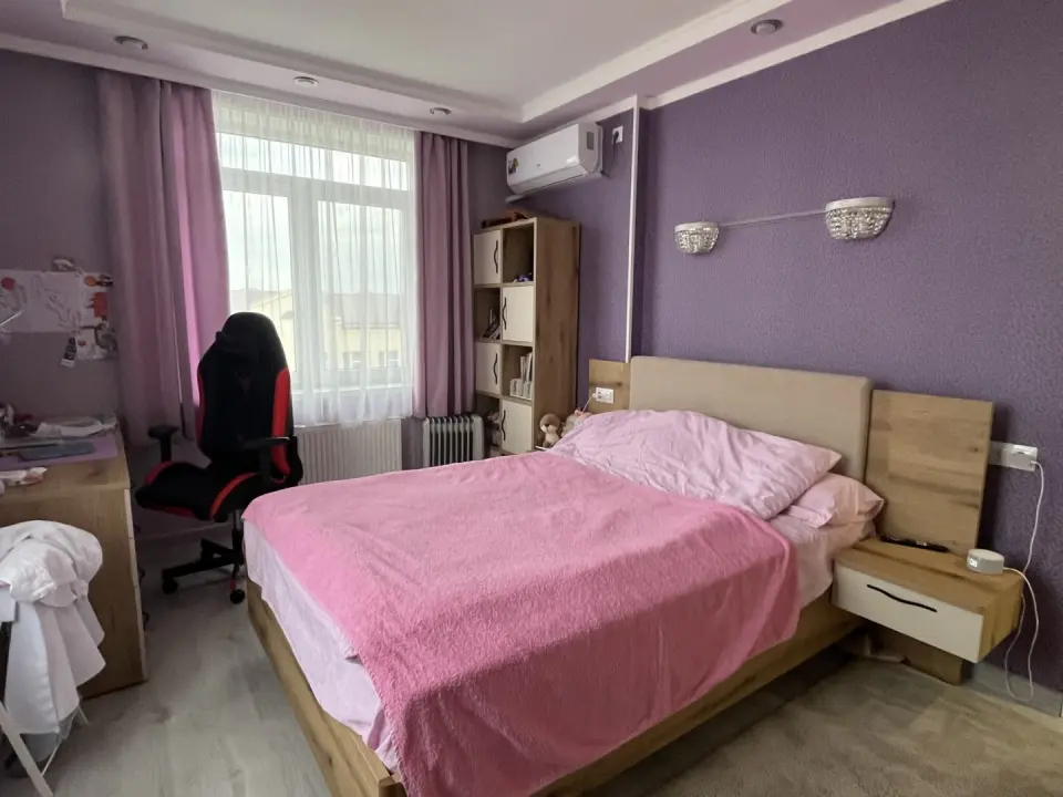 2-комн. квартира, 75 м² в Крымске