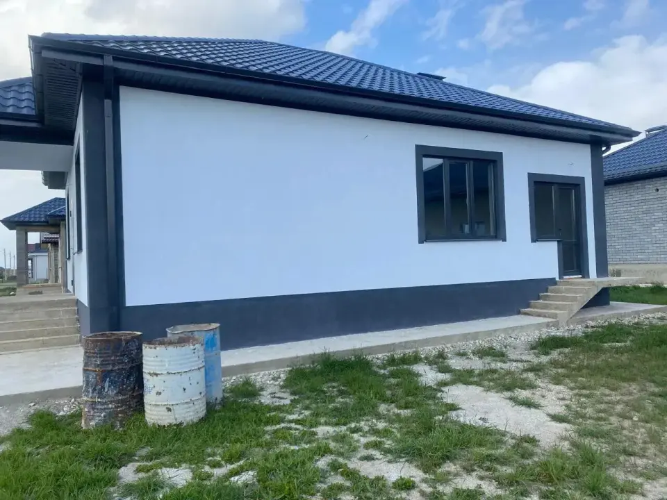1-этажный дом, 100 м² на 4 сот. в Крымске