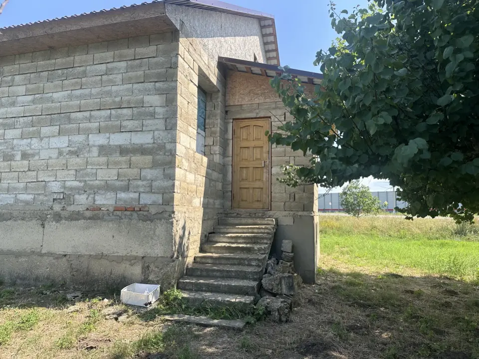 2-этажный дом, 200 м² на 6 сот. в Варениковская ст-це