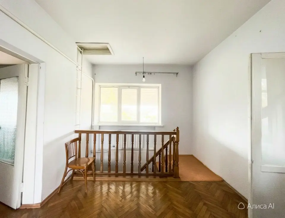 2-этажный дом, 135 м² на 6 сот. в Крымске