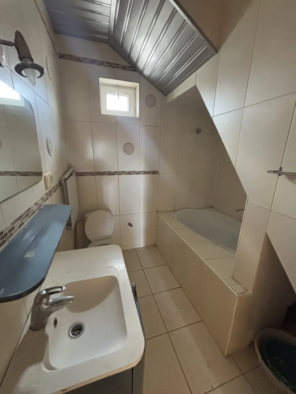 2-этажный дом, 240 м² на 6 сот. в Крымске