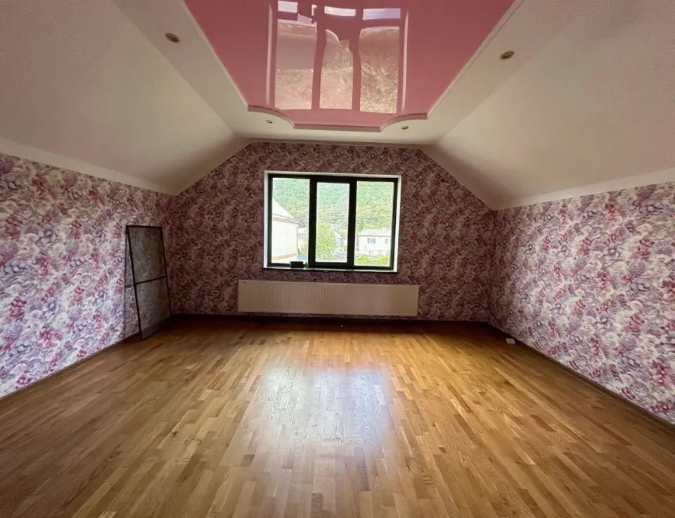 2-этажный дом, 200 м² на 11 сот. в Нижнебаканская ст-це