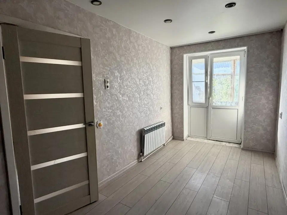 2-комн. квартира, 49 м² в Крымске