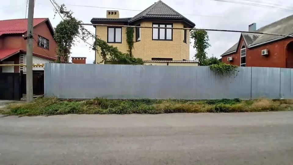 2-этажный дом, 257 м² на 5,9 сот. в Крымске