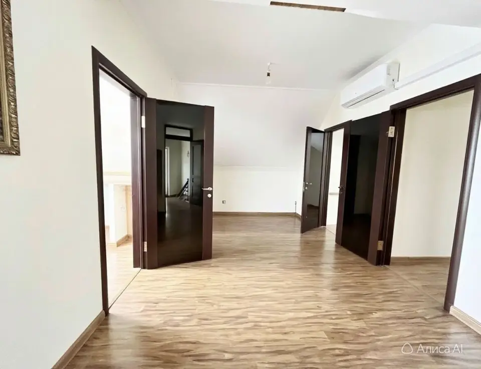 2-этажный дом, 230 м² на 5 сот. в Крымске