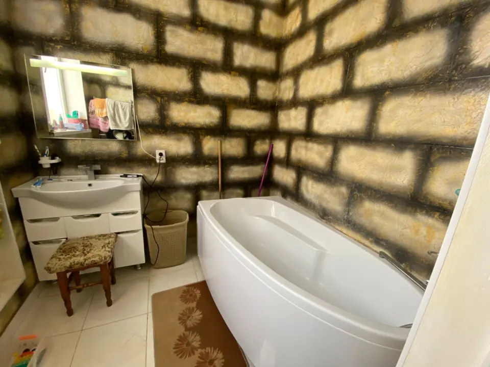2-этажный дом, 400 м² на 5 сот. в Крымске