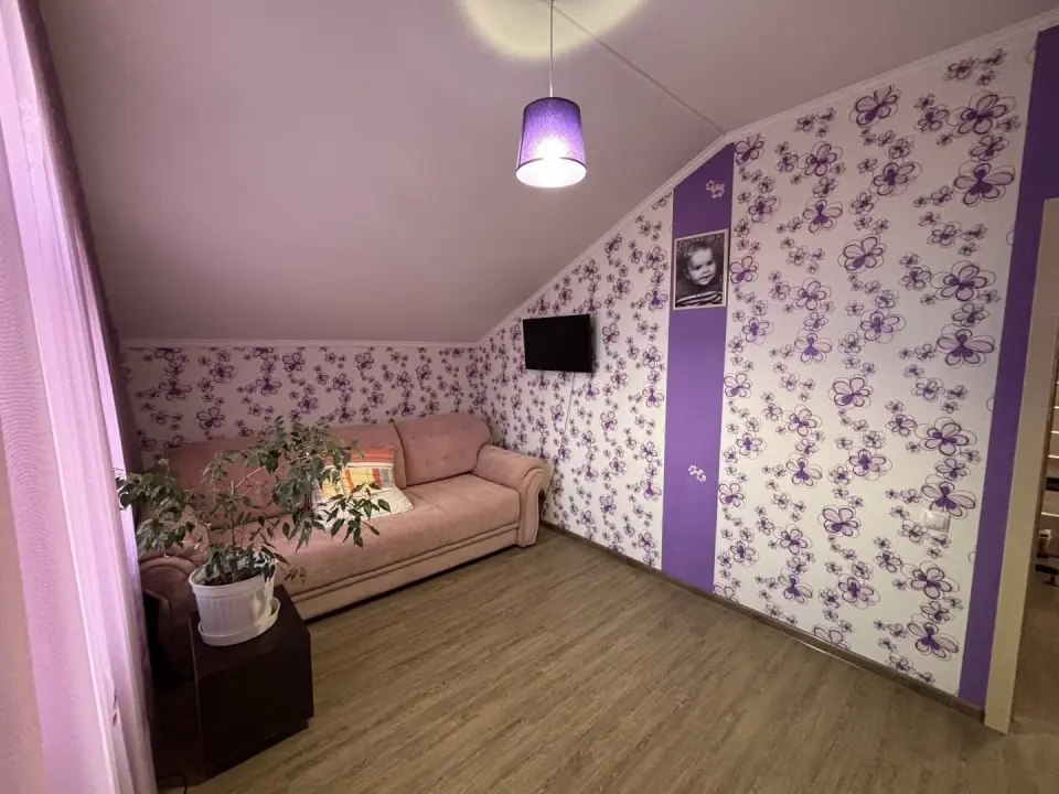 2-этажный дом, 184,9 м² на 6 сот. в Крымске