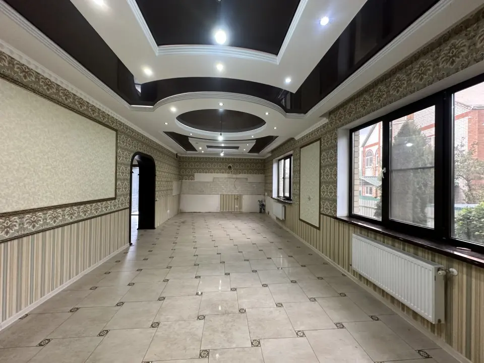 2-этажный дом, 200 м² на 11 сот. в Нижнебаканская ст-це