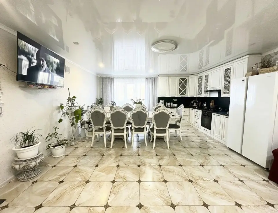 2-этажный дом, 120 м² на 25 сот. в Черноморский х.
