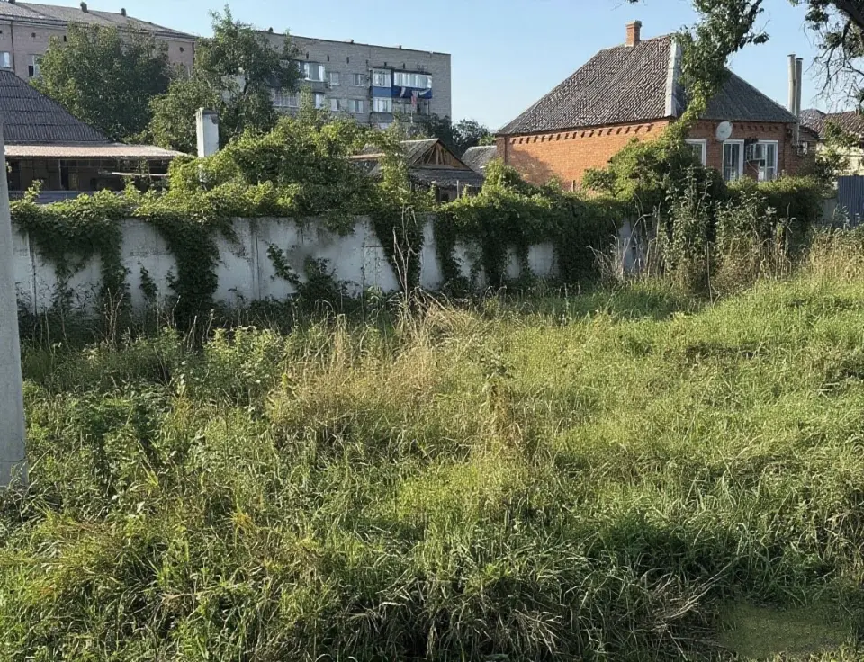 Участок, 5 сот. в Крымске