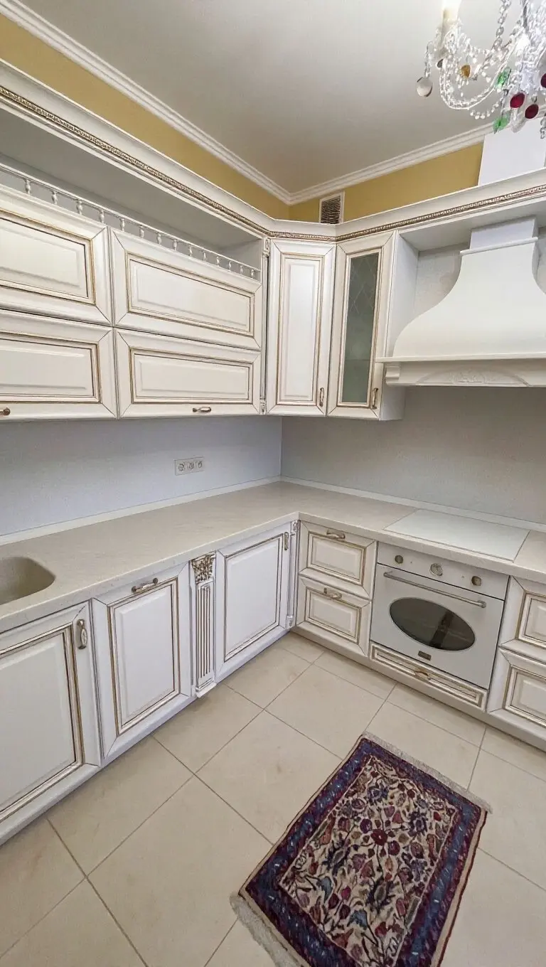 2-этажный дом, 304,8 м² на 9,6 сот. в Крымске