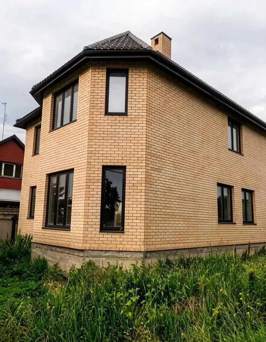2-этажный дом, 257 м² на 5,9 сот. в Крымске