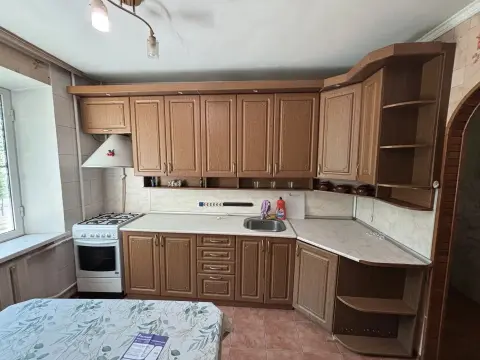 3-комн. квартира, 71 м², 1/5 этаж