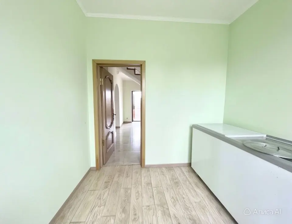 2-этажный дом, 230 м² на 5 сот. в Крымске