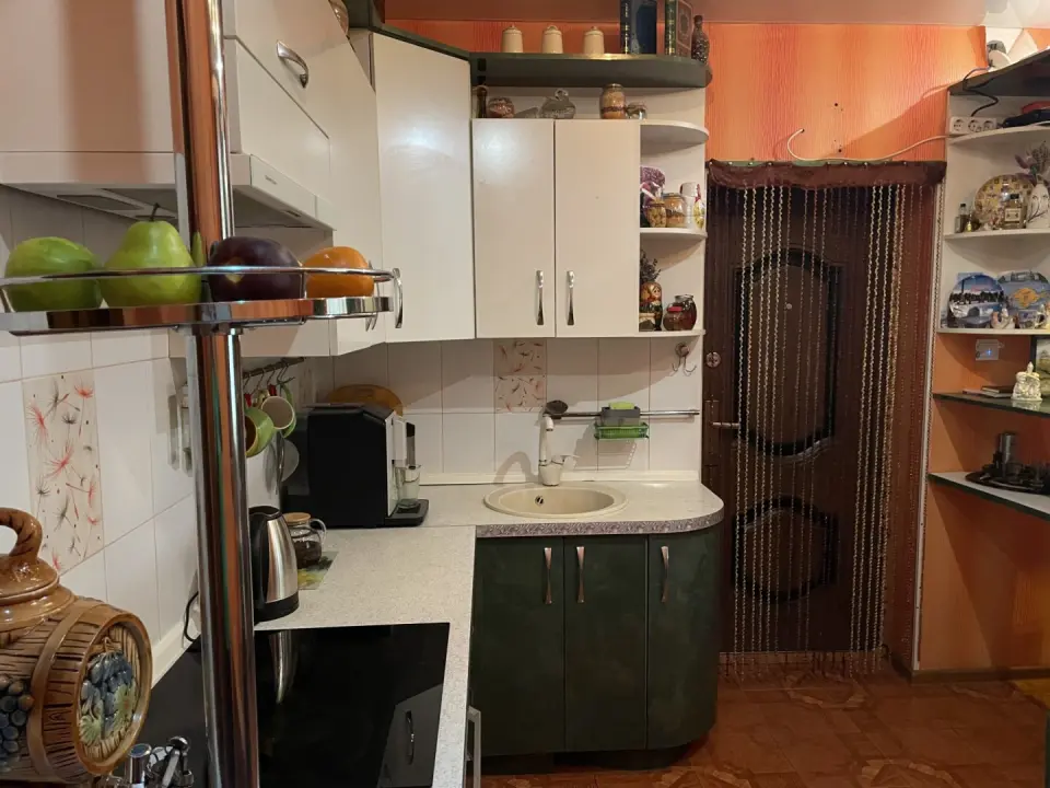 3-этажный дом, 149 м² на 6 сот. в Крымске