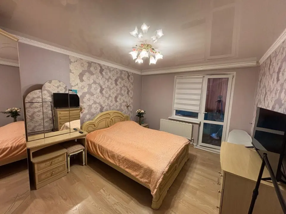 2-комн. квартира, 67,1 м² в Крымске