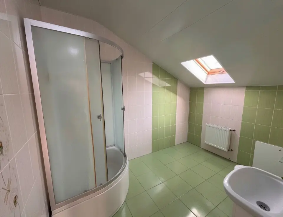 2-этажный дом, 184,9 м² на 6 сот. в Крымске