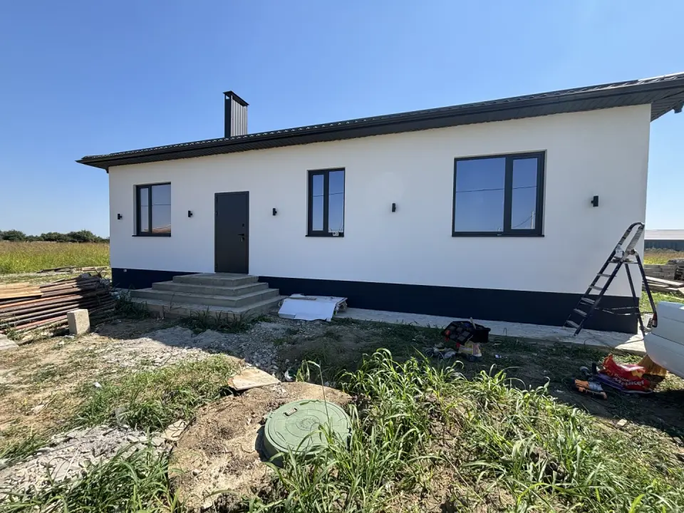 1-этажный дом, 100 м² на 4 сот. в Крымске