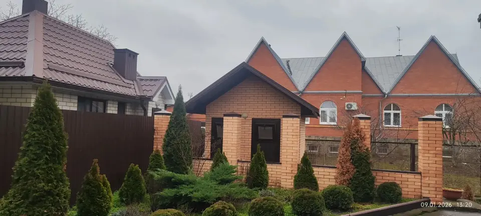 2-этажный дом, 408 м² на 6,5 сот. в Крымске